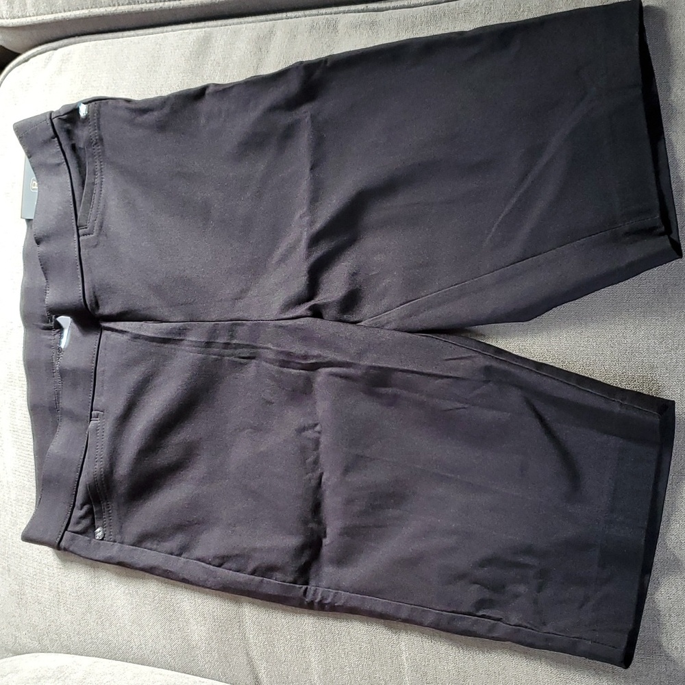 Raffaella Capri Pants Black Brand New With Tag Size 12